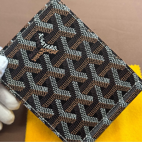 Wallet - Picture 8 of 8